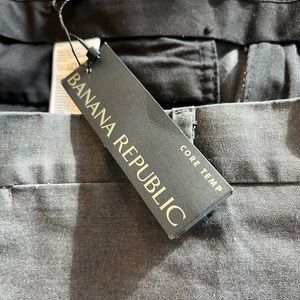 Brand new w/tags. Banana Republic Core Temp pants. 32x32. Grey.